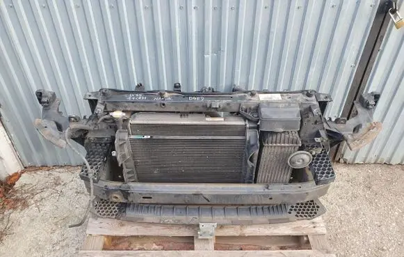 Hyundai ix35 Radiator support slam panel