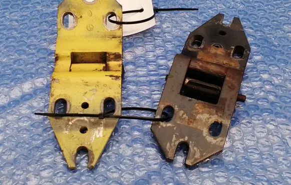 Front door hinge set