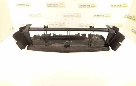 Mercedes-Benz GLK (X204) Radiator cooling fan shroud 2045052730 2045051330