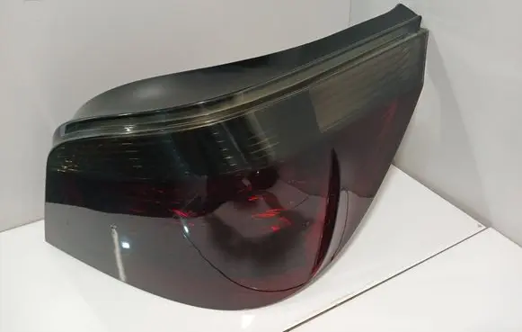 BMW 5 E60 E61 Rear/tail lights 6910768 E7E79S 2VP00867900