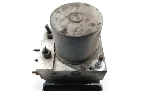 Toyota Avensis T270 ABS Pump 4454005120