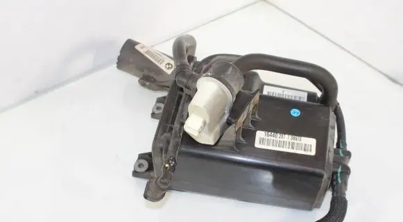 BMW X6 E71 Active carbon filter fuel vapour canister 7164407 7164408 CC16