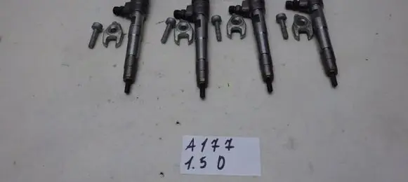 Mercedes-Benz A W177 Fuel injectors set 