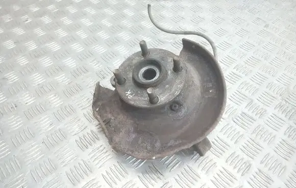 Front wheel hub spindle knuckle
