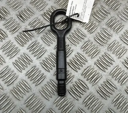 Volkswagen Golf VII Towing hook eye 8K0805615