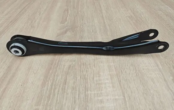 BMW 4 G22 G23 G24 G26 Rear upper control arm/wishbone 6878639 6878641