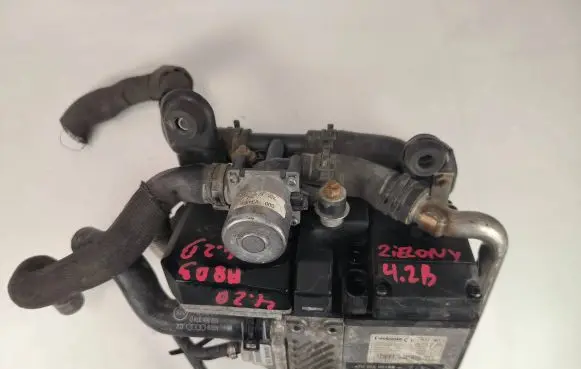 Audi A8 S8 D3 4E Auxiliary pre-heater (Webasto) 4E0265081AB 4E0910105A 3G0710535