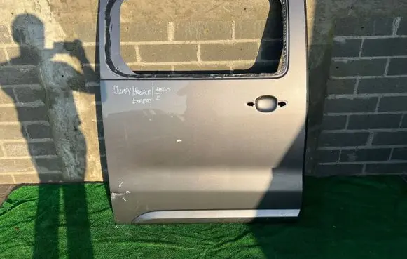 Peugeot Expert Rear door