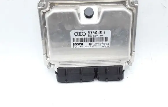 Audi A6 S6 C5 4B Engine control unit/module 8E0907401M 0281011255 1039S04219