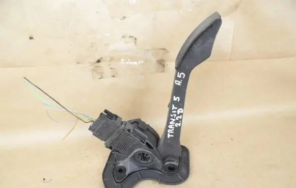 Ford Transit Accelerator throttle pedal 6C119F836CB 6PV00923800 C95YE02