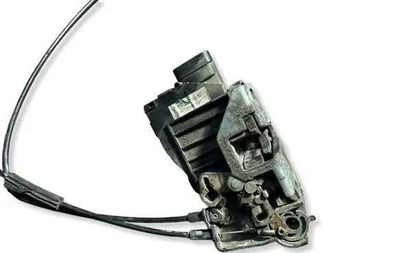 Mercedes-Benz ML W163 Rear door lock 
