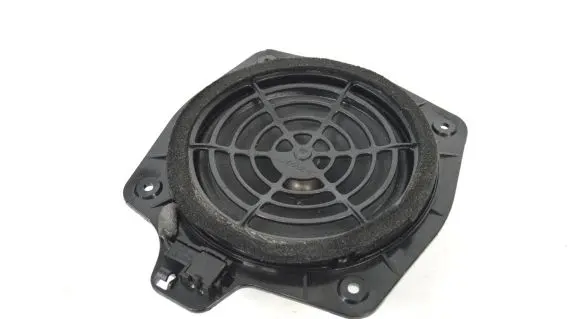 Audi A4 S4 B7 8E 8H Front door speaker 8H0035411A