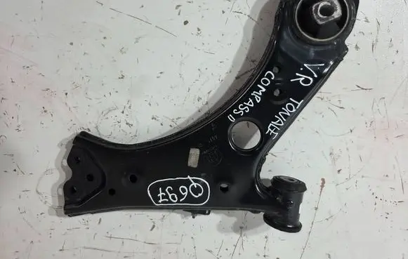 Alfa Romeo Tonale Front control arm Q697