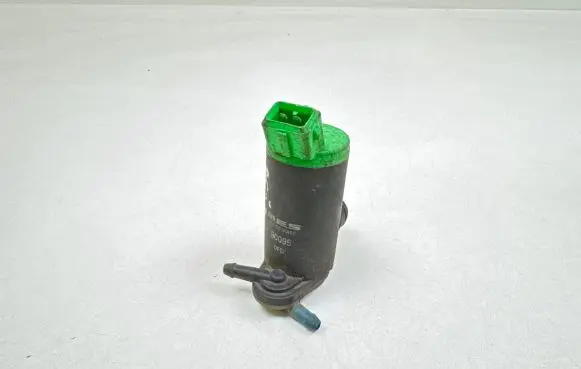 Peugeot 206 Windscreen/windshield washer pump 90095