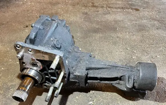 Toyota RAV 4 (XA20) Front differential