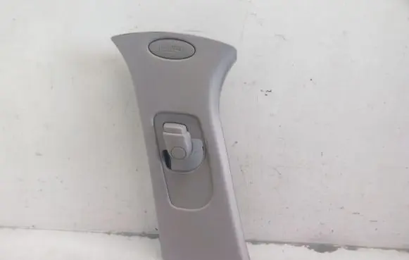 Fiat Bravo (B) pillar trim (top) 1401980171