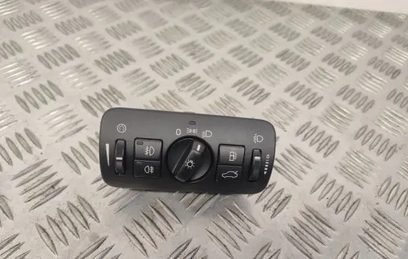Volvo S80 Light switch 30739415