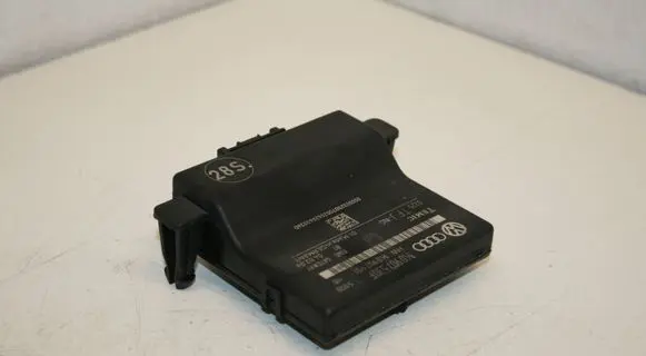 Volkswagen Caddy Gateway control module 1K0907530F 1K0907951