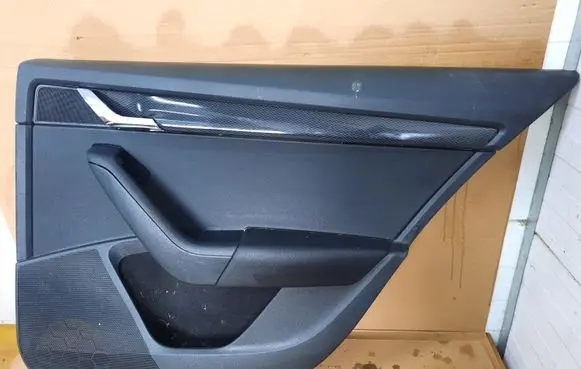 Skoda Octavia Mk3 (5E) Rear door card panel trim 5E9867664 1623406285 5E9867024AA
