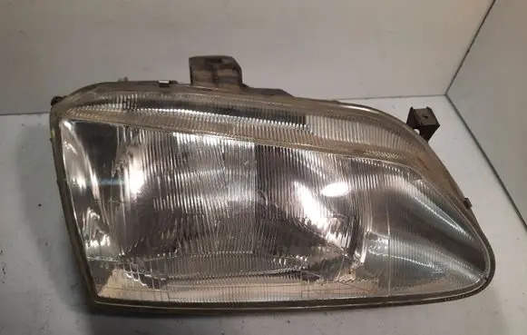 Renault Scenic I Headlight/headlamp 7700838684M 7701678458 085797