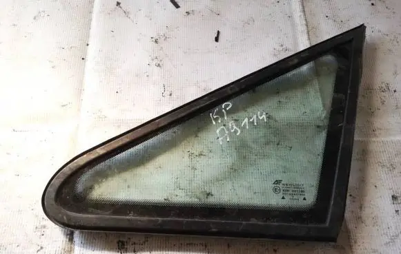 Ford Galaxy Front triangle window/glass as2
