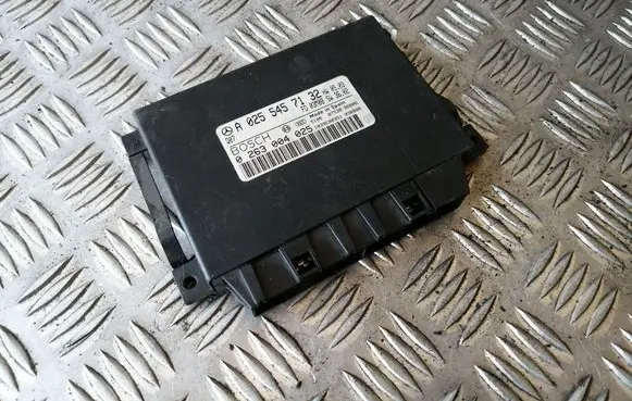 Mercedes-Benz E W211 Parking PDC control unit/module A0255457132 0263004025