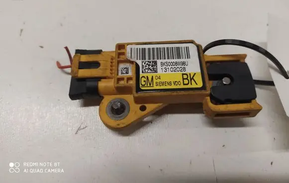 Opel Signum Airbag deployment crash/impact sensor BKS0008W98U 13102028