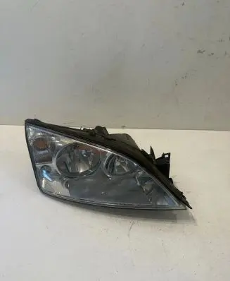 Ford Mondeo Mk III Headlight/headlamp 1S7113005AL 0301174202 109802A04HC