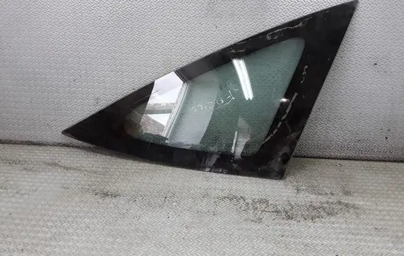 Ford Focus Rear side window