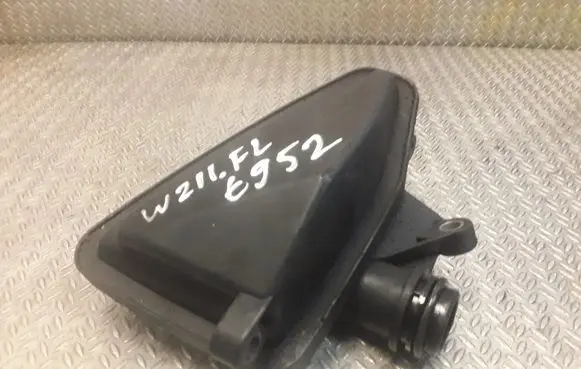 Mercedes-Benz E W211 Intake resonator A6421400087 6421400087