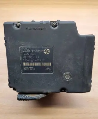 Volkswagen Sharan ABS Pump 7M3907379B 10094703093 S0U1K24H85
