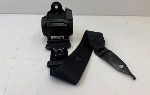 Mini Paceman (R61) Rear seatbelt 9809865