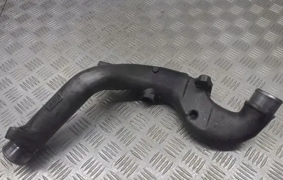 Mazda 3 I Intercooler hose/pipe