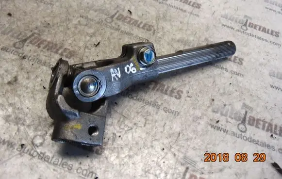 Toyota Avensis T250 Steering column universal joint