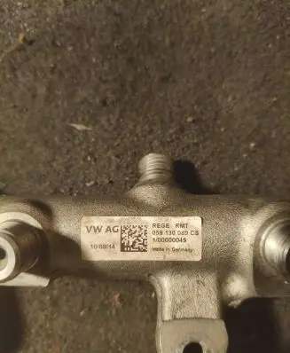 Audi A6 S6 C7 4G Fuel main line pipe 059130085CS 059130089CS