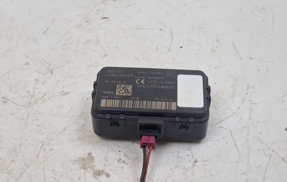 Land Rover Freelander 2 - LR2 Antenna control unit AH4215K602 5E0760177