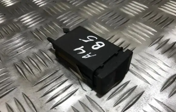Windscreen/window heater switch