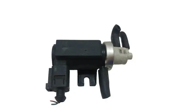 Skoda Fabia Mk1 (6Y) Turbo solenoid valve 1J0906627A 72290325