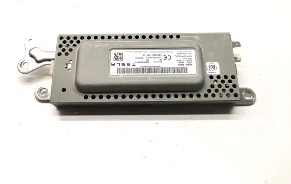 Tesla Model 3 Other control units/modules 1079755-00-D