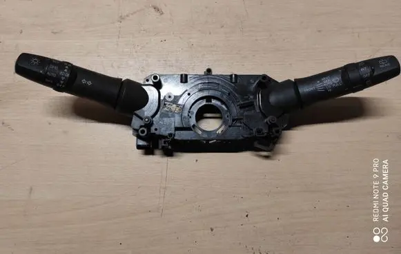 Mitsubishi Space Star Wiper turn signal indicator stalk/switch 8617A158 8600A495