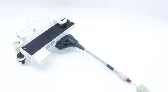 BMW 7 G11 G12 Front door soft close latching motor 5A36EA2