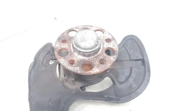 Mercedes-Benz C W204 Front wheel hub spindle knuckle 20402
