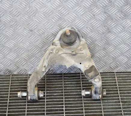 Mitsubishi L200 Front lower control arm/wishbone