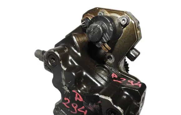 Mercedes-Benz GLE (W166 - C292) Fuel injection high pressure pump A6420701301