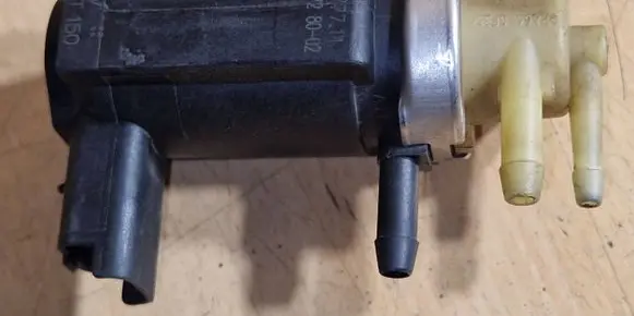 Peugeot 508 Turbo solenoid valve V75953728002