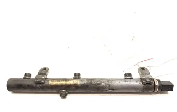 Mercedes-Benz E W212 Fuel main line pipe A6420703095