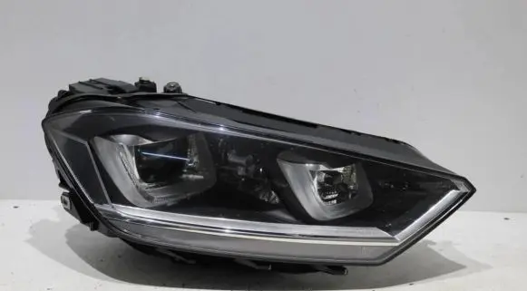 Volkswagen Golf Sportsvan Headlight/headlamp 517941034B 90056399 8811F231LL