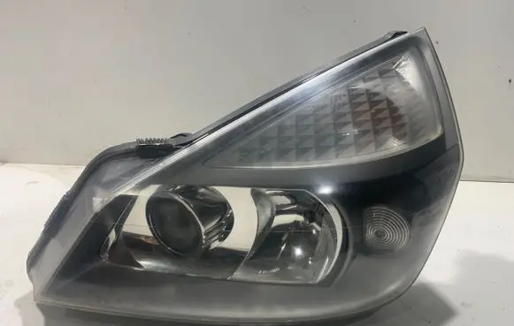 Renault Espace IV Headlight/headlamp