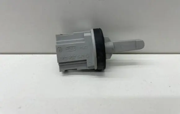 Interior temperature sensor