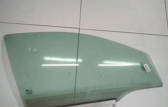 Opel Astra H Front door window glass four-door AS2
